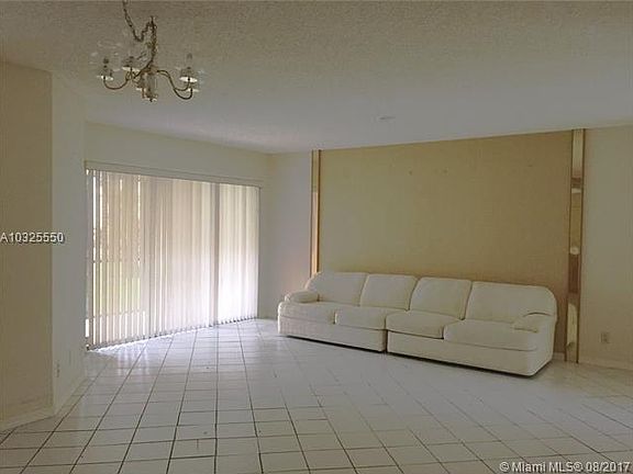 5th image of 3347 Emerald Oaks Dr #104