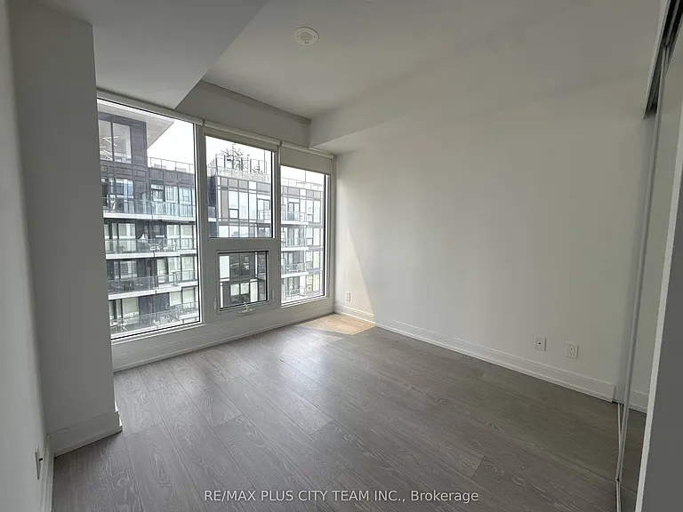 181 Dundas St E #1901 — Photo 7
