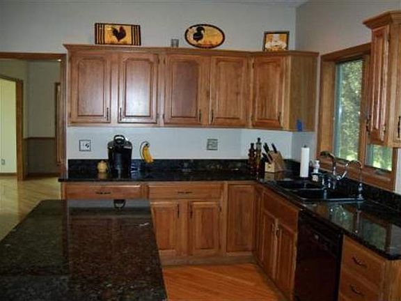4th image of 5010 Dunbar Dr