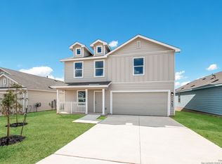 622 Agave Cir, Jourdanton, TX 78026