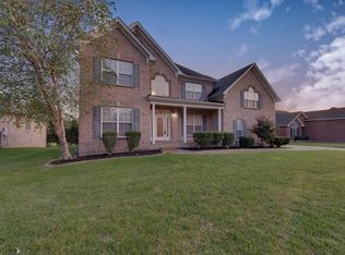 226 Crooked Creek Ln, Hendersonville, TN 37075