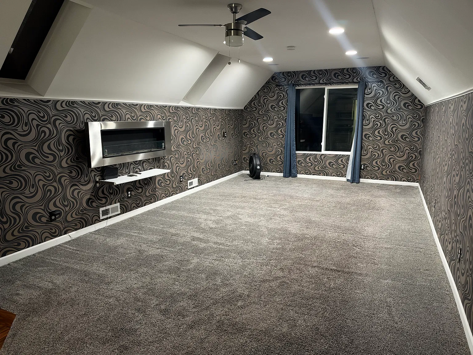 1 bed, 700 sqft, $1,100 — Photo 1