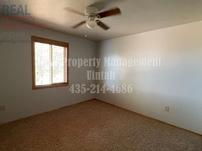 456 S 3130 W — Photo 9