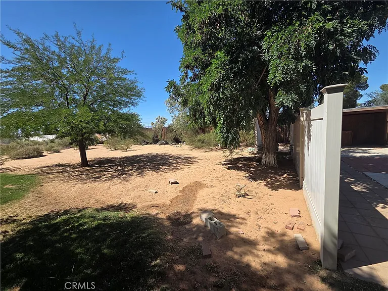 13881 Jicarilla Rd — Photo 18