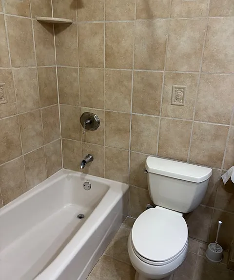 70 Eddington Ln — Photo 12