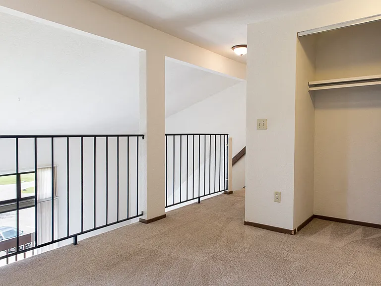 3790 Whispering Way Dr SE — Photo 9