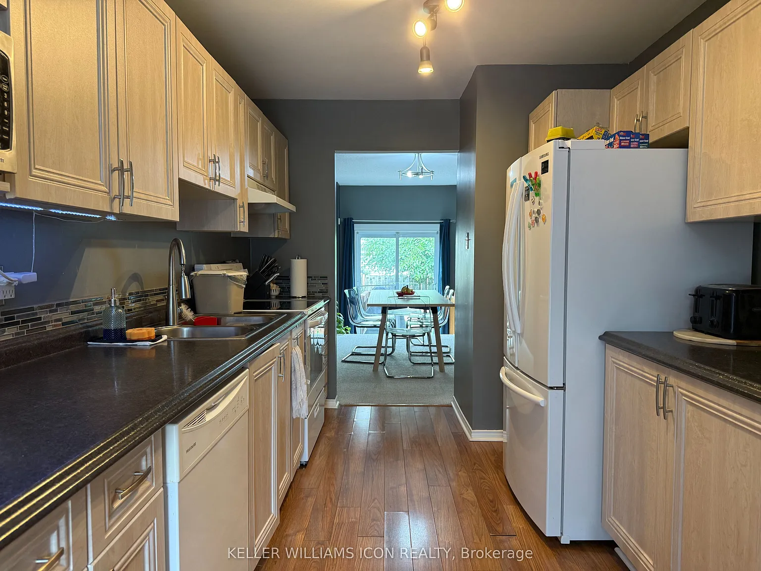 3 bed, $2,750 — Photo 3