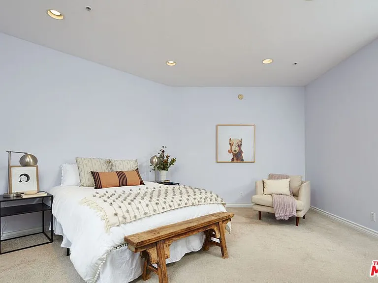 3460 S Centinela Ave — Photo 14