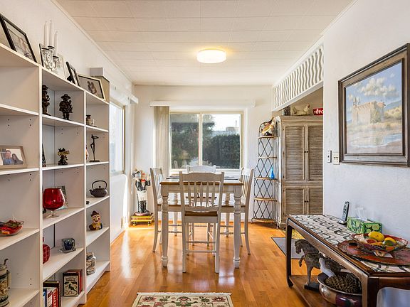 4th image of 316 Homeland Rd NW