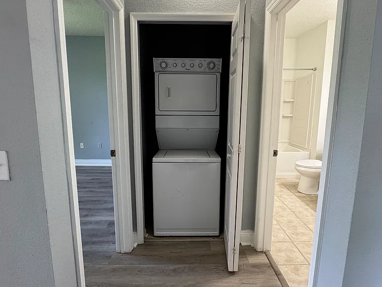 234 Southern Pecan Cir #202 — Photo 8