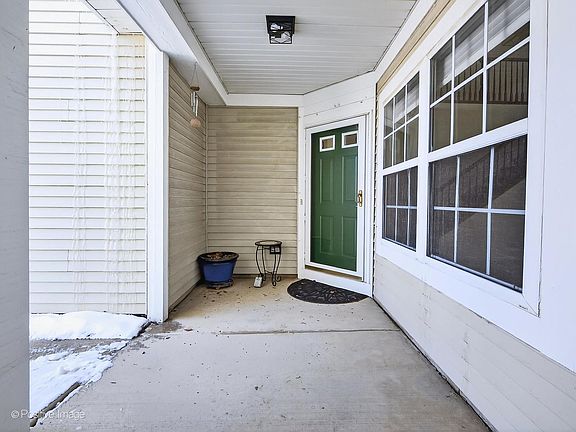 3rd image of 31104 Carpenter Ct