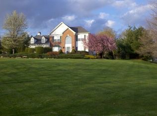 2 Winchester Ave, Budd Lake, NJ 07828