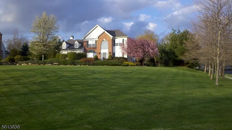 2 Winchester Ave photo 1