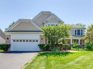 1713 Nathan Ln, Libertyville, IL 60048