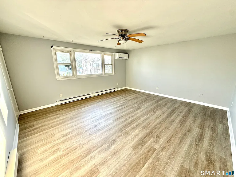 3 Bayview Pl #2 — Photo 3