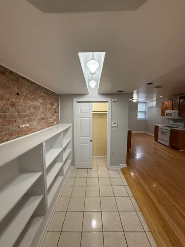 325 Saint John St #1 Photo 1