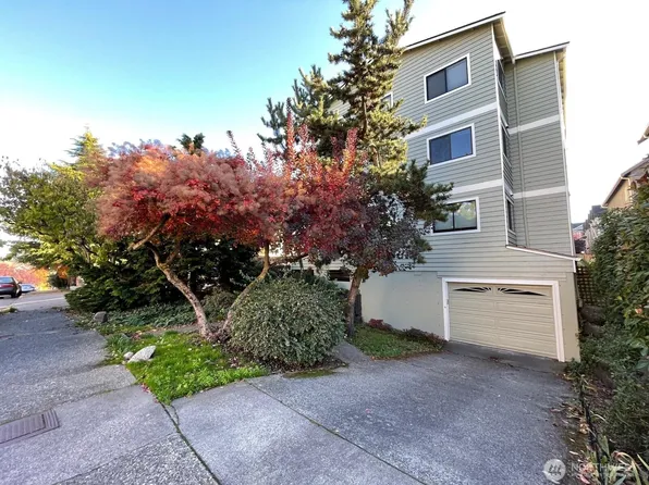 731 N 94th Street #8, Seattle, WA 98103