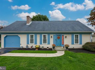 212 Froelich Ave, Mountville, PA 17554
