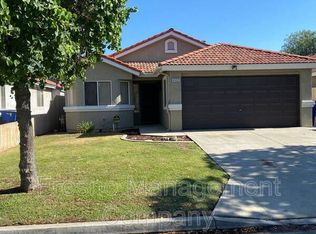 4692 W University Ave, Fresno, CA 93722