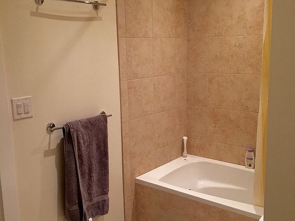 3rd image of 317 San Carlos St #B