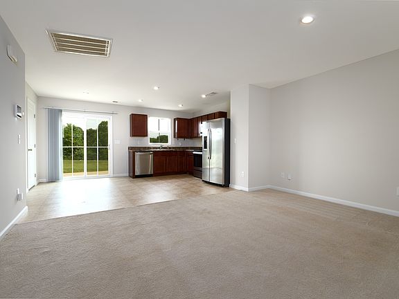 3rd image of 320 Maplestead Farms Ct
