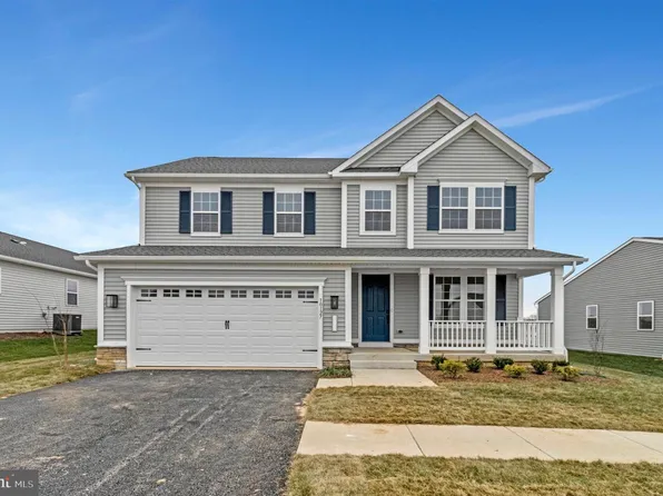10127 Wilkes Dr, Williamsport, MD 21795