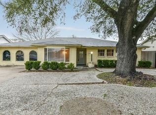 5554 Beechnut St, Houston, TX 77096