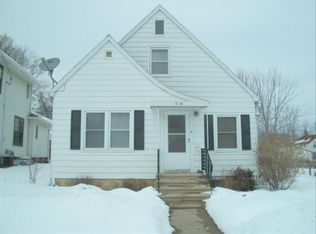 318 E Milwaukee St, Tomah, WI 54660