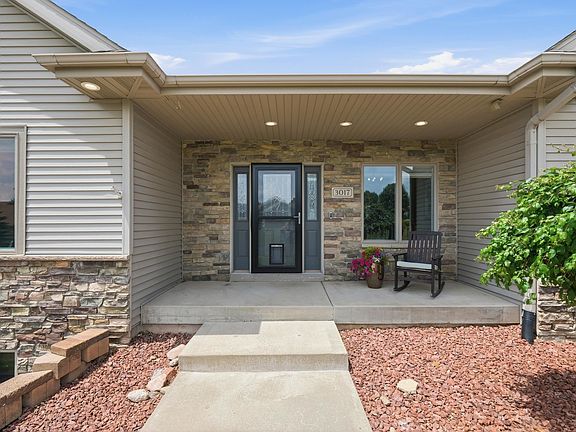 4th image of 3017 Craig Ln