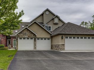 13945 Shoreside Cir, Savage, MN 55378