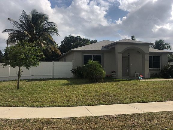 3rd image of 5860 NW 15th Ct
