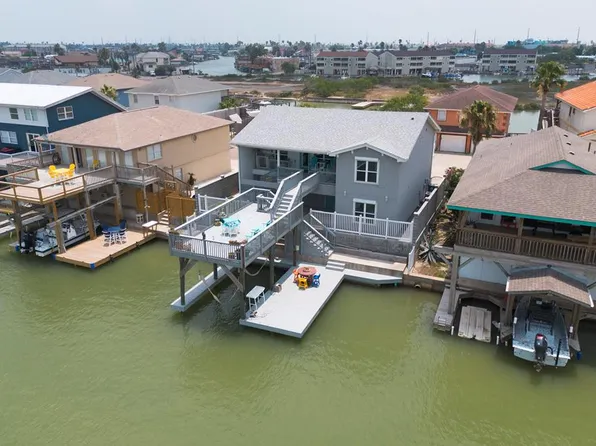 1450 Harbor Island Dr, Port Isabel, TX 78578