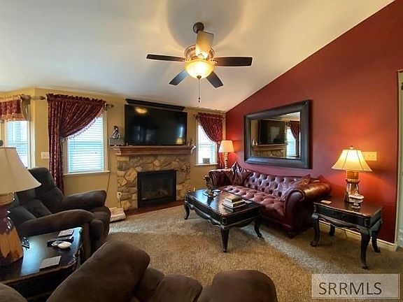4th image of 3341 Pheasant Grove Dr