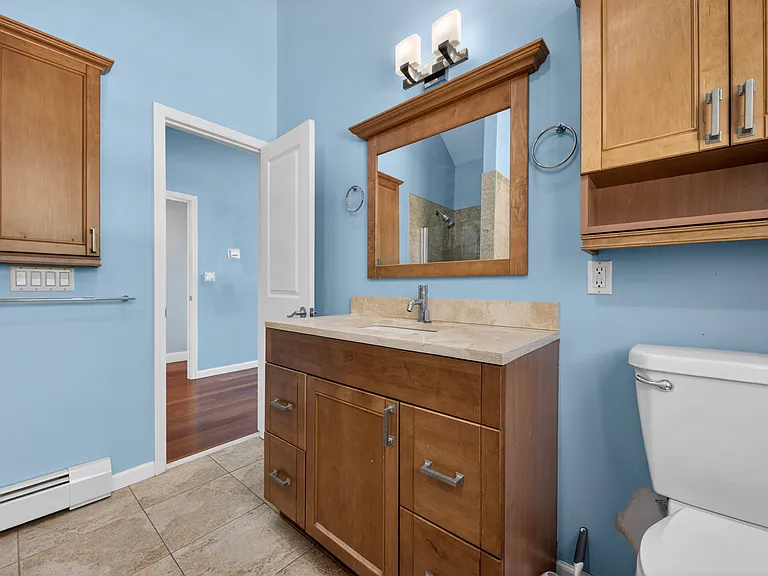 19 Hilltop Pl — Photo 14