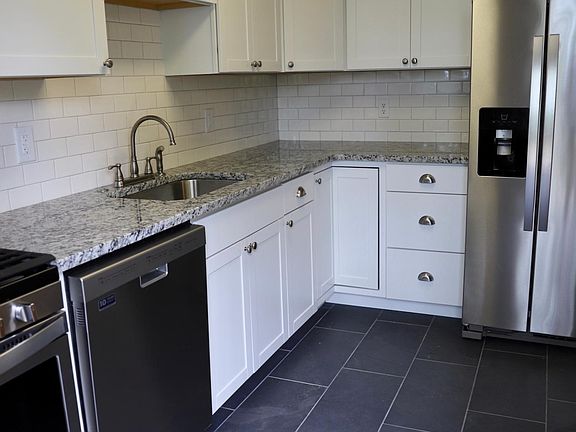 2nd image of 10407 Big Bend Blvd