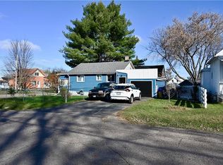 225 George St, Pembroke, ON K8A5J7