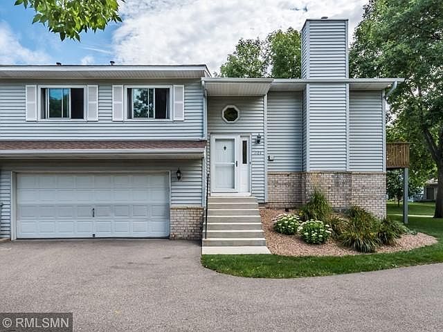 1st image of 1104 Aston Pl