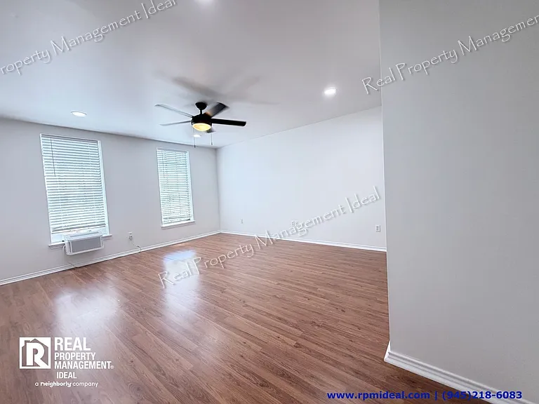 4111 Herschel Ave #2 — Photo 17
