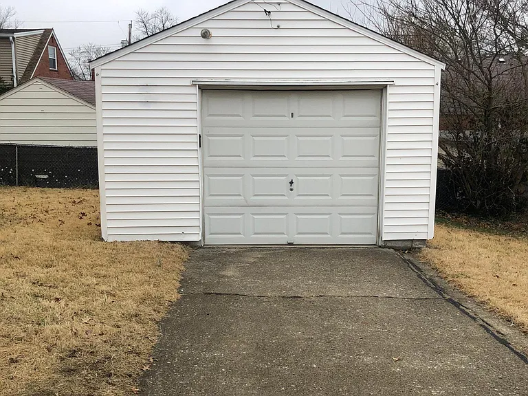 1708 Norcol Ln — Photo 13