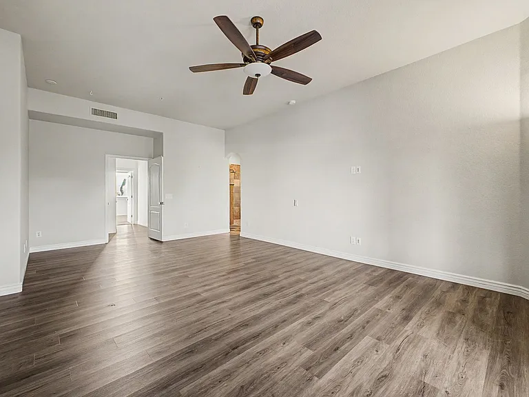 29143 N 68th Way — Photo 24