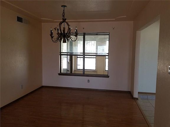 4th image of 11243 Leo Collins Dr