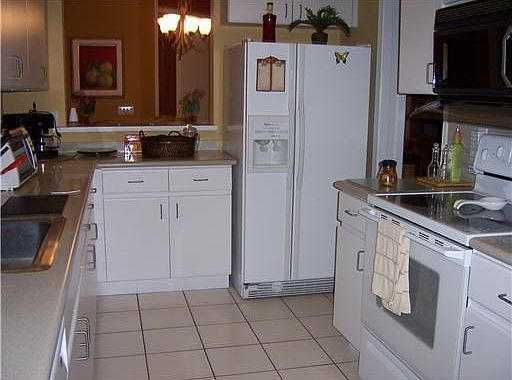 Home For Sale In Boca Lago