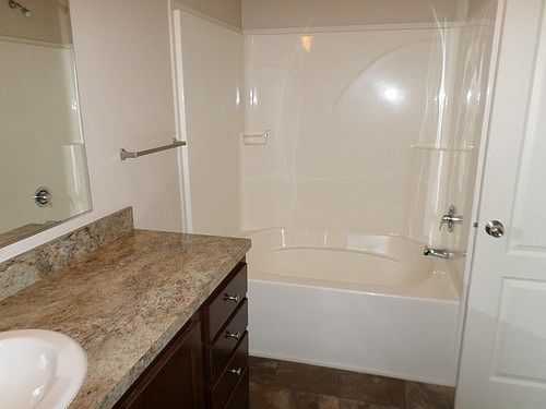 4th image of 1838 Everest Dr