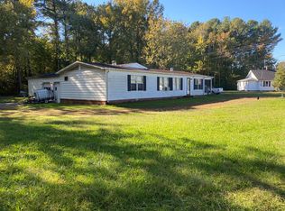 62 Chesapeake Beach Rd, Reedville, VA 22539