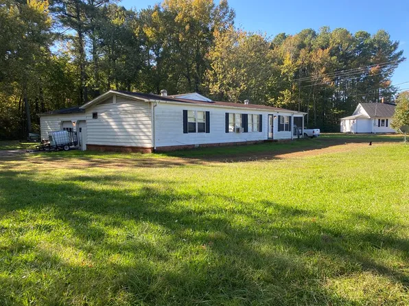 62 Chesapeake Beach Rd, Reedville, VA 22539