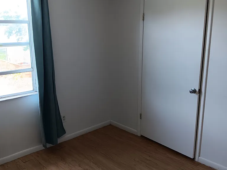 bedroom 1 also