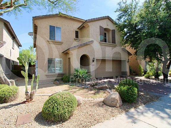 2nd image of 2035 W Monte Cristo Ave