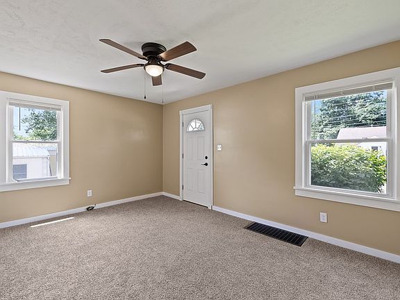 3rd image of 43 Shelby Ave