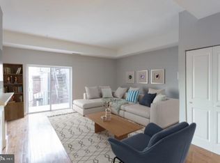 2015 Walnut St #309, Philadelphia, PA 19103