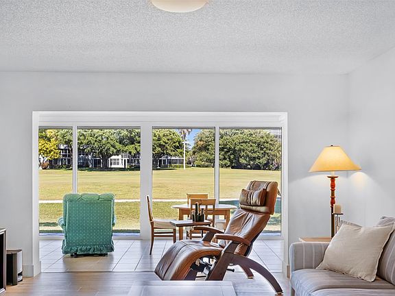 4th image of 4013 N Cypress Drive #4019-P8